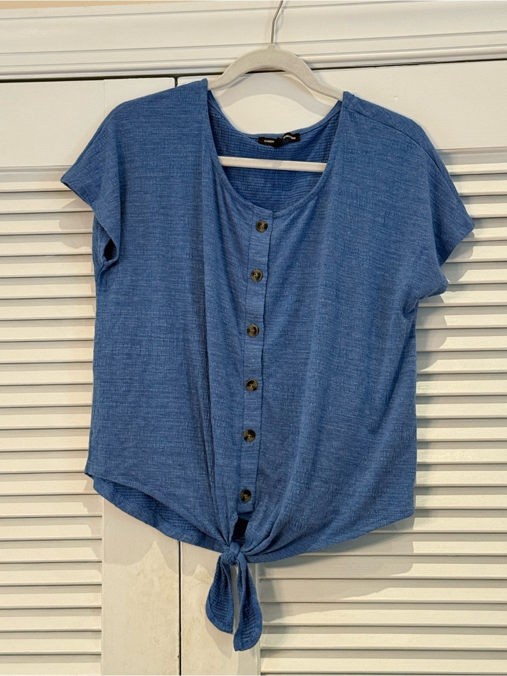 T.J.Maxx Blue Button-Front Tie Waist Short Sleeve Top
